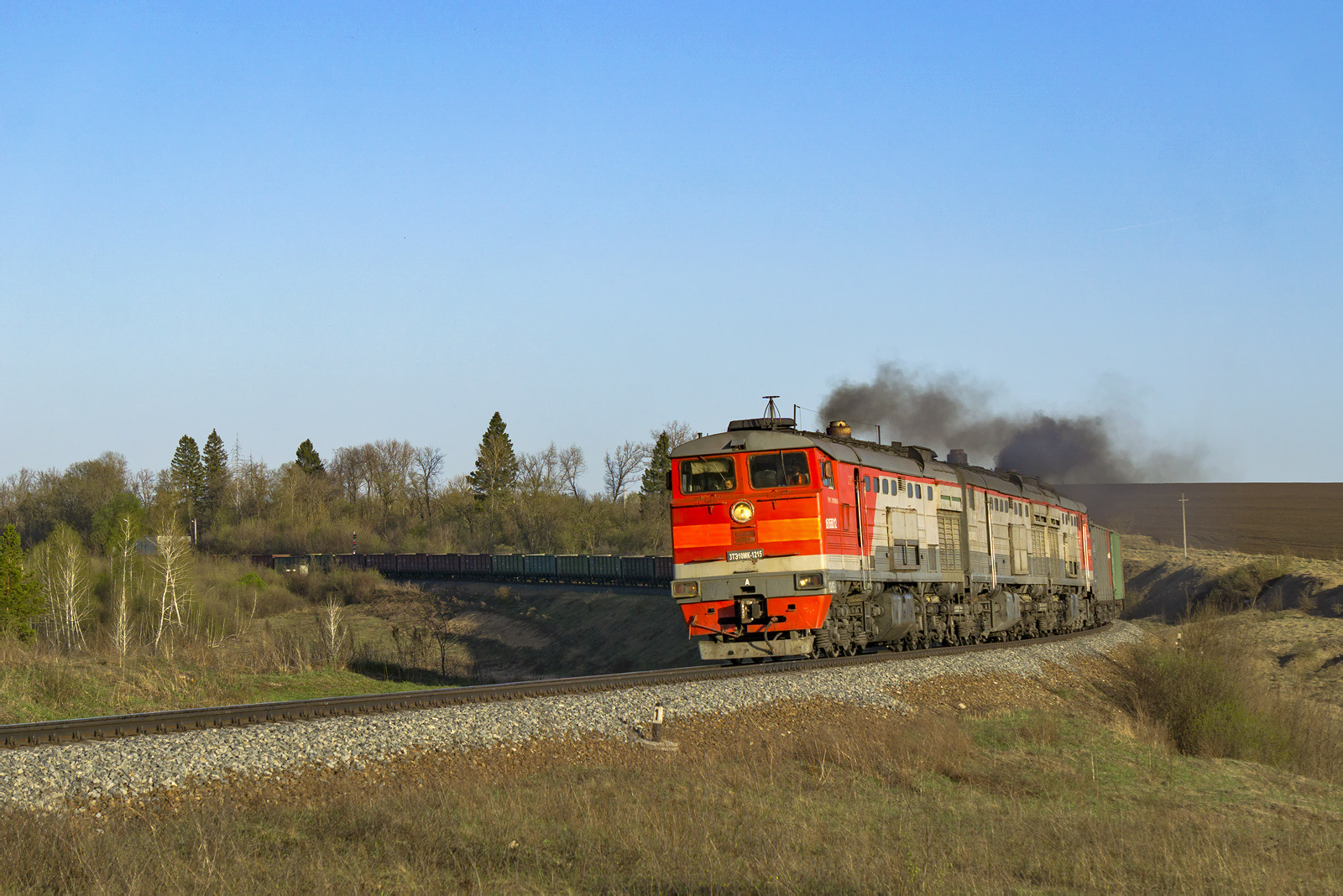 Luhanskteplovoz 3TE10M-K – foto 9