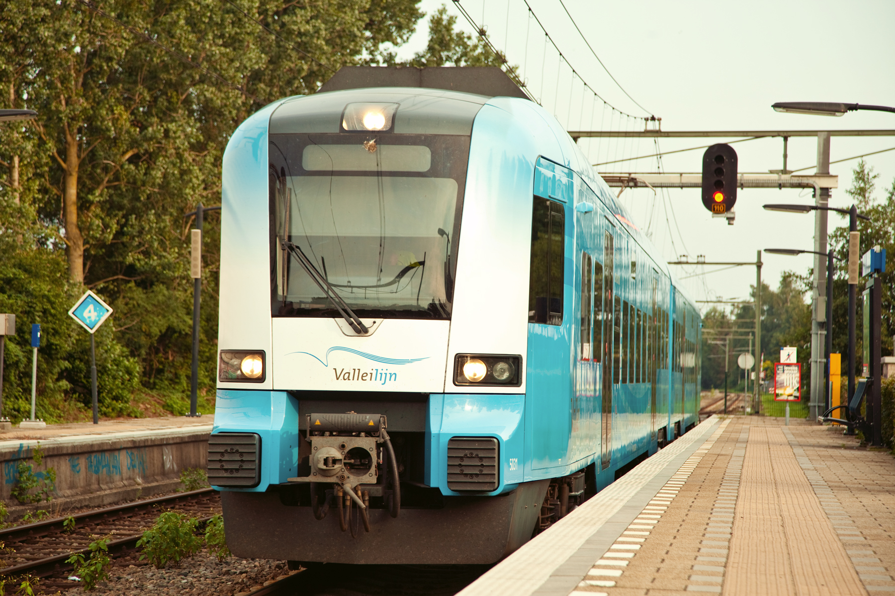 Fahrzeugtechnik Dessau Protos – photo 9