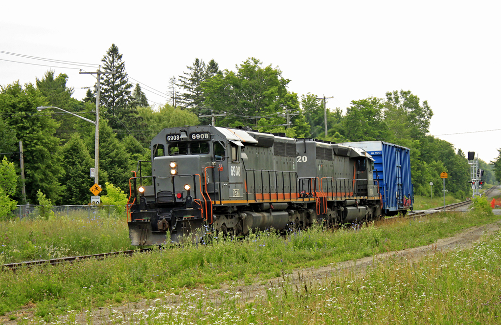 EMD SD40-3 – photo 17