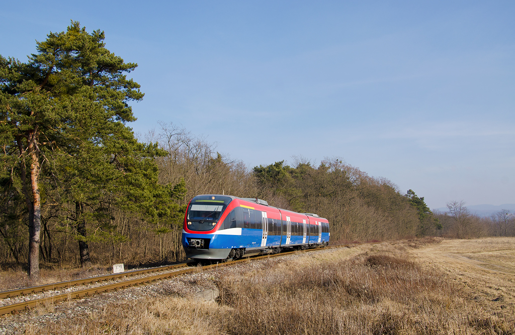 Bombardier Talent 3-part DMU / 643 – Foto 11
