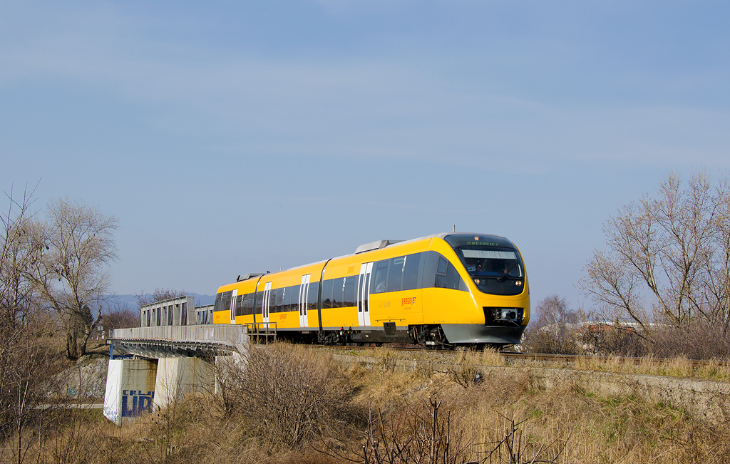 Talbot Talent 3-part DMU – foto 18