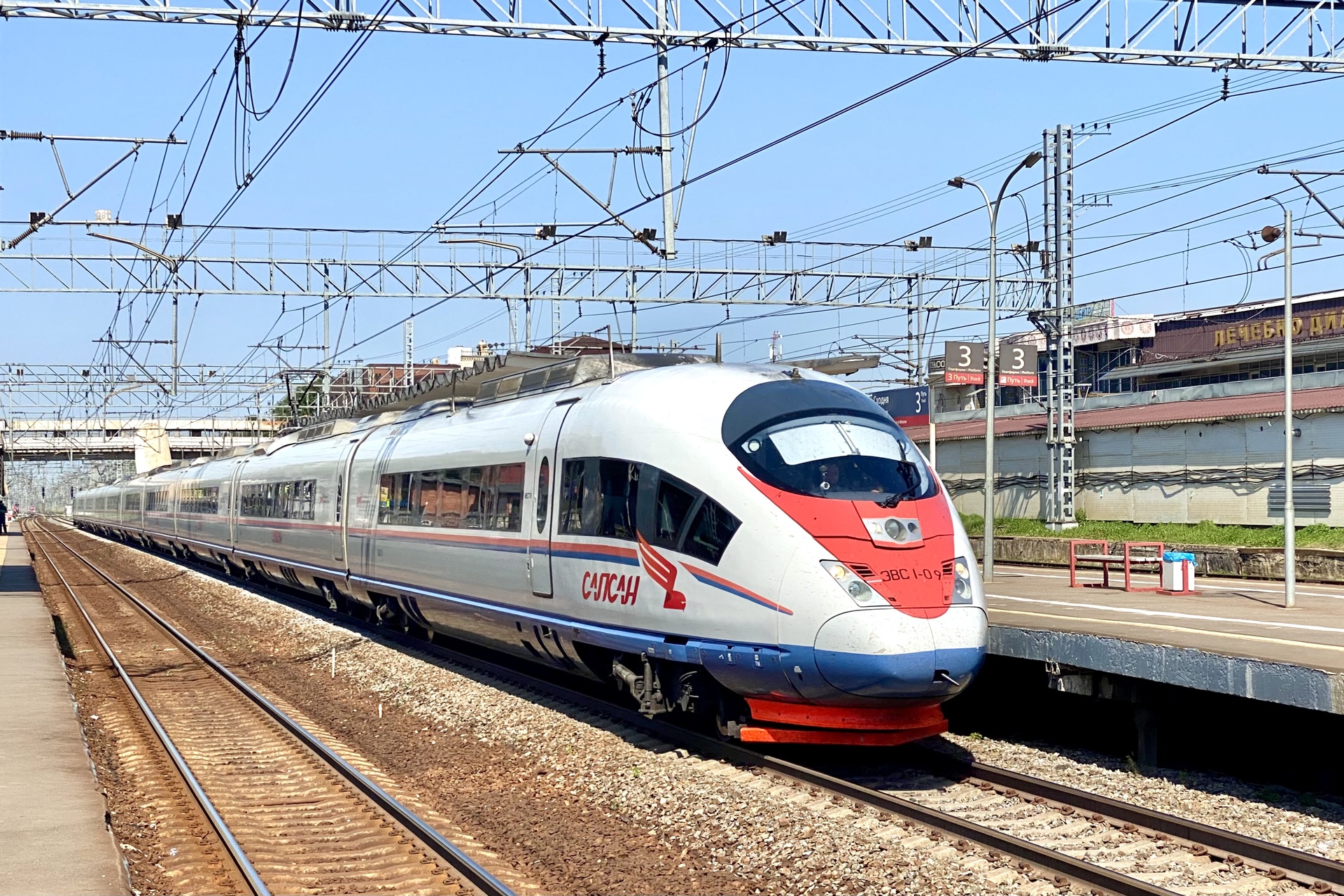 Siemens Velaro RUS (DC) – photo 4