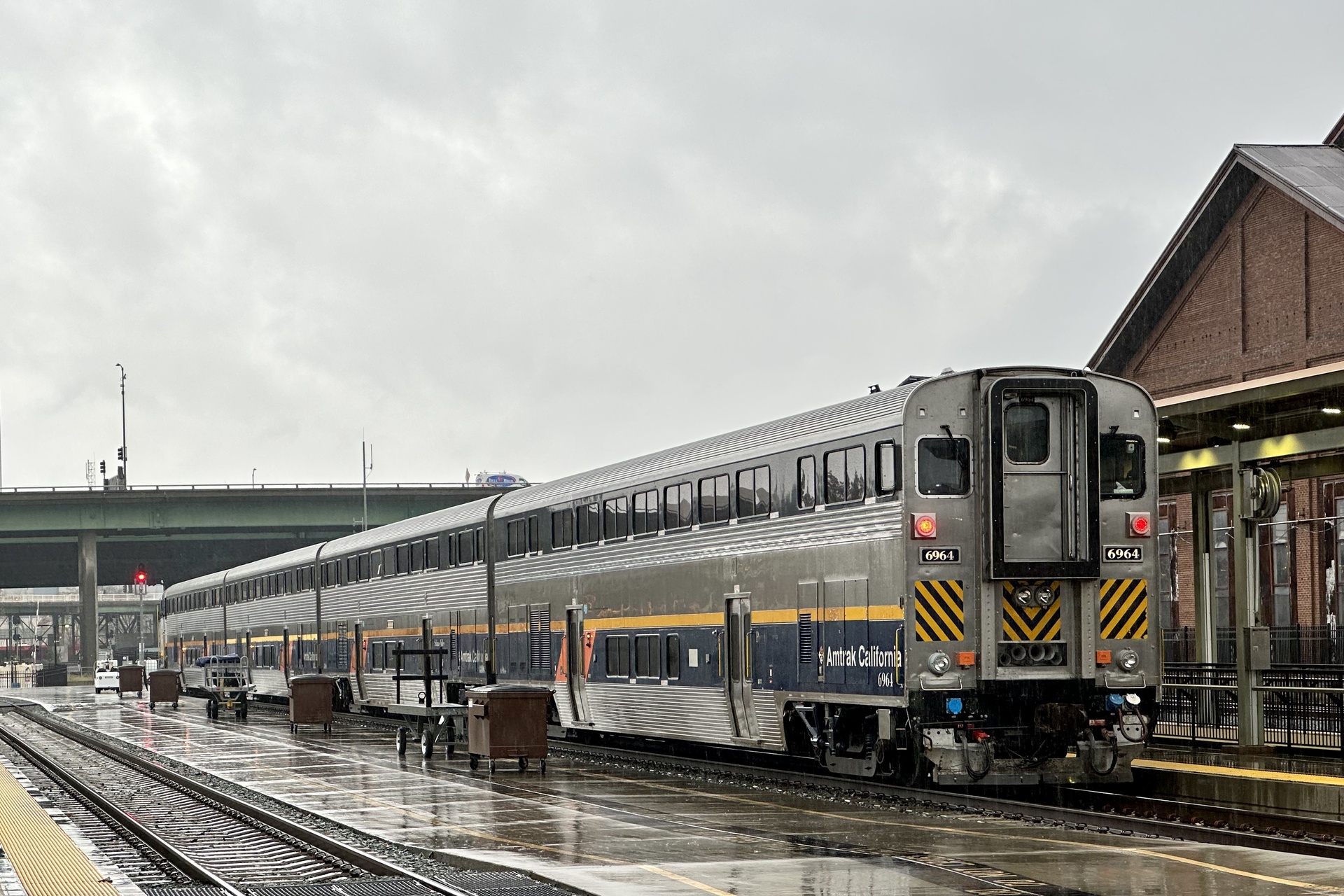Alstom Surfliner – photo 4