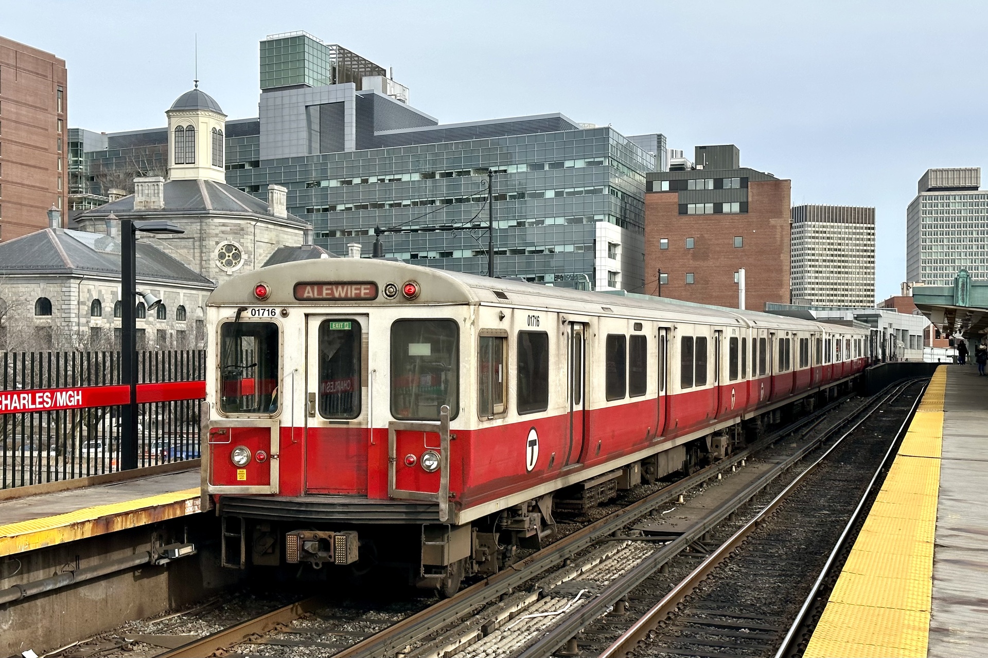 UTDC Red Line Series 2 – foto 3