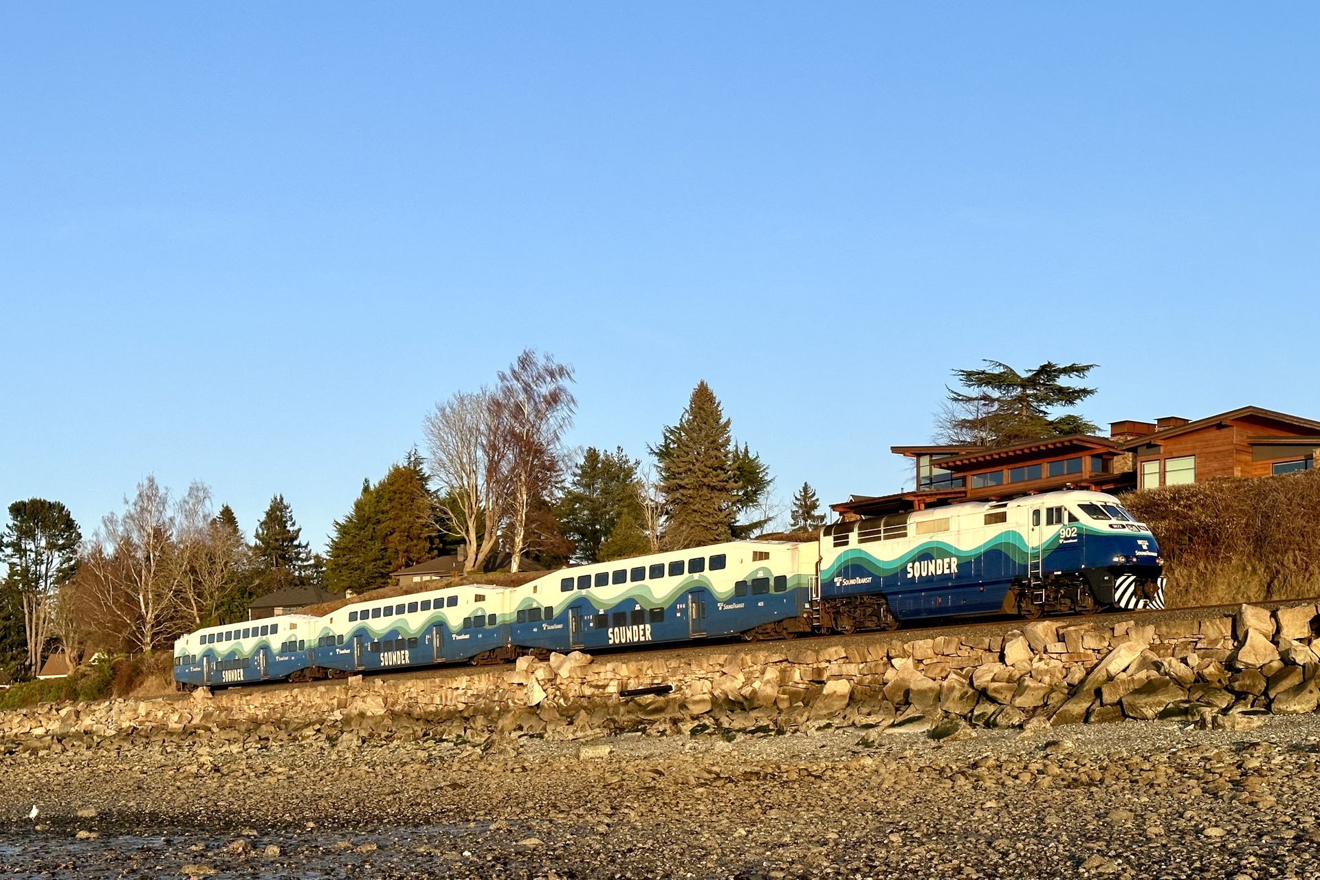 EMD F59PHI – photo 18