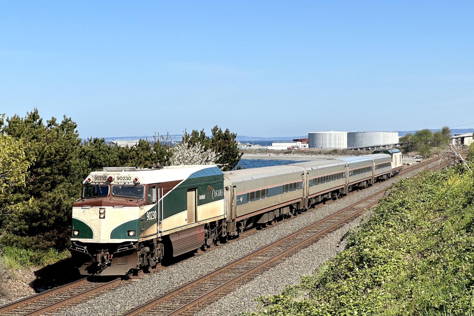 GMD NPCU F40PH – photo 17