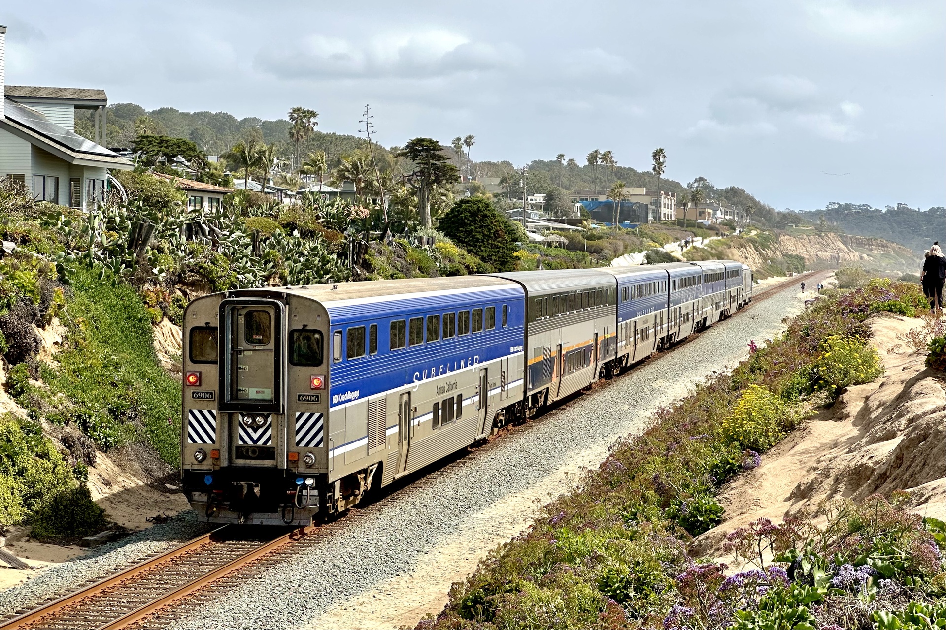 Alstom Surfliner – photo 3