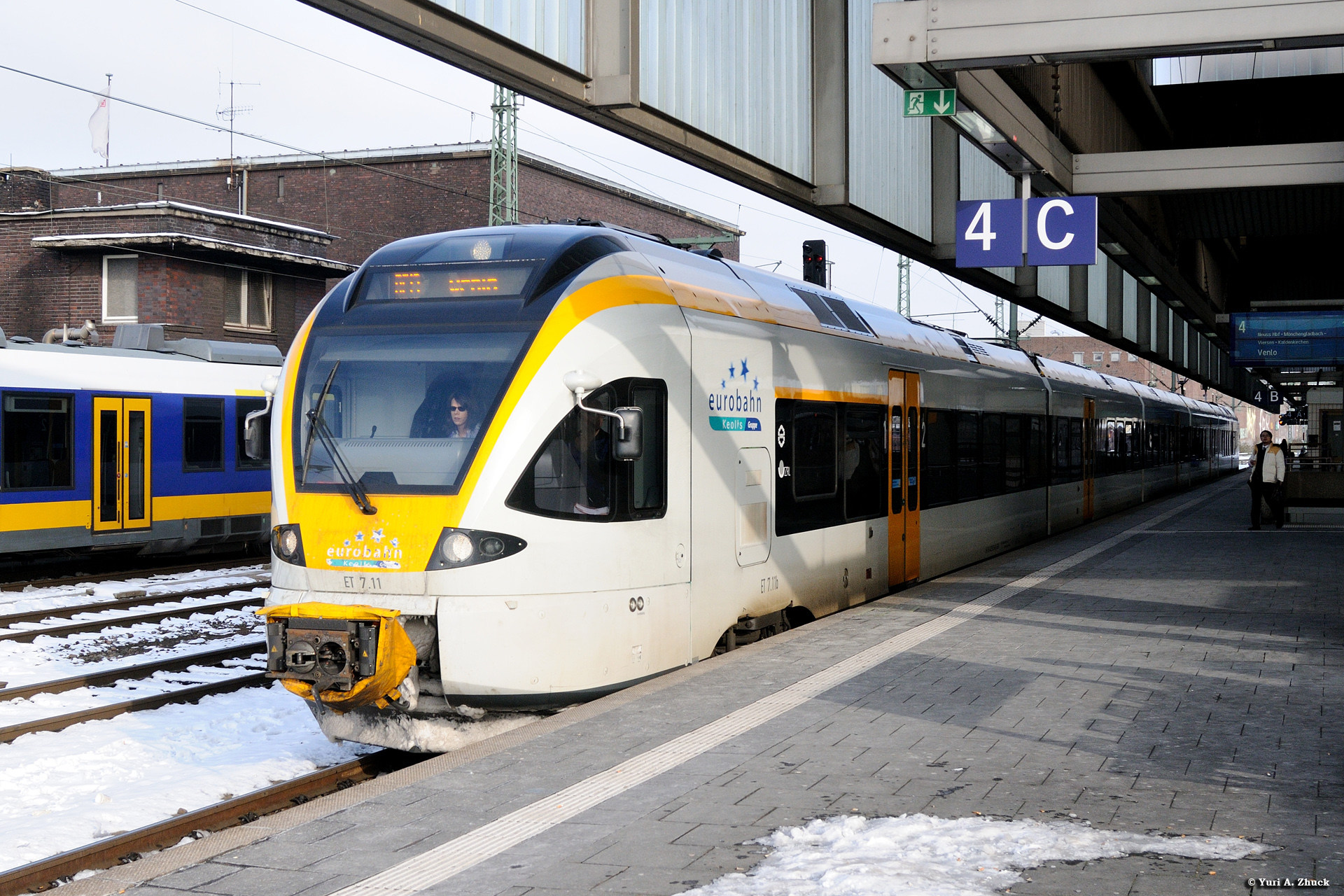 Stadler Flirt 5/12 15kV – photo 10