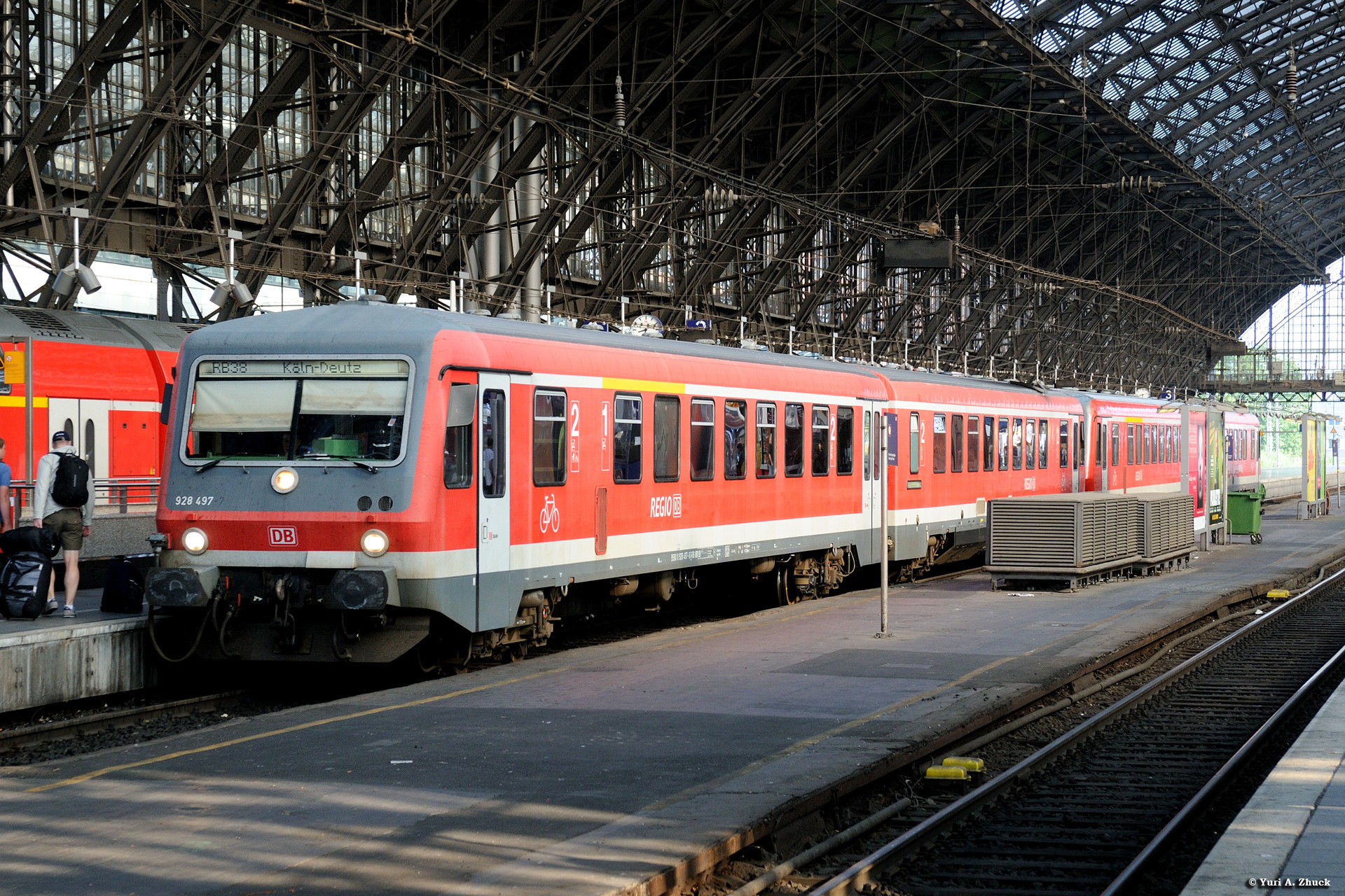 AEG 928 – photo 7