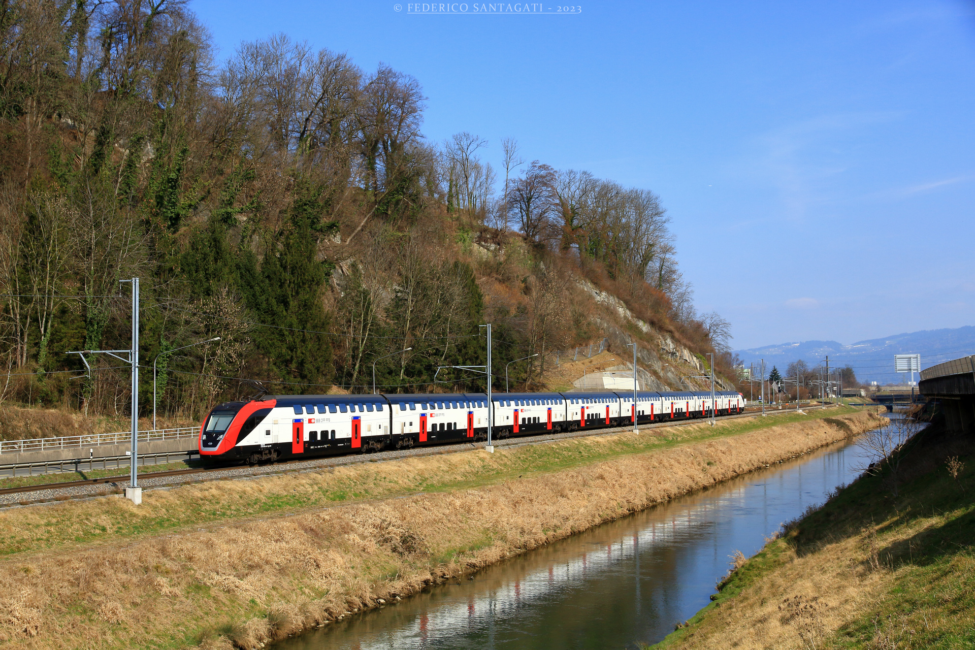 Bombardier Twindexx – photo 7
