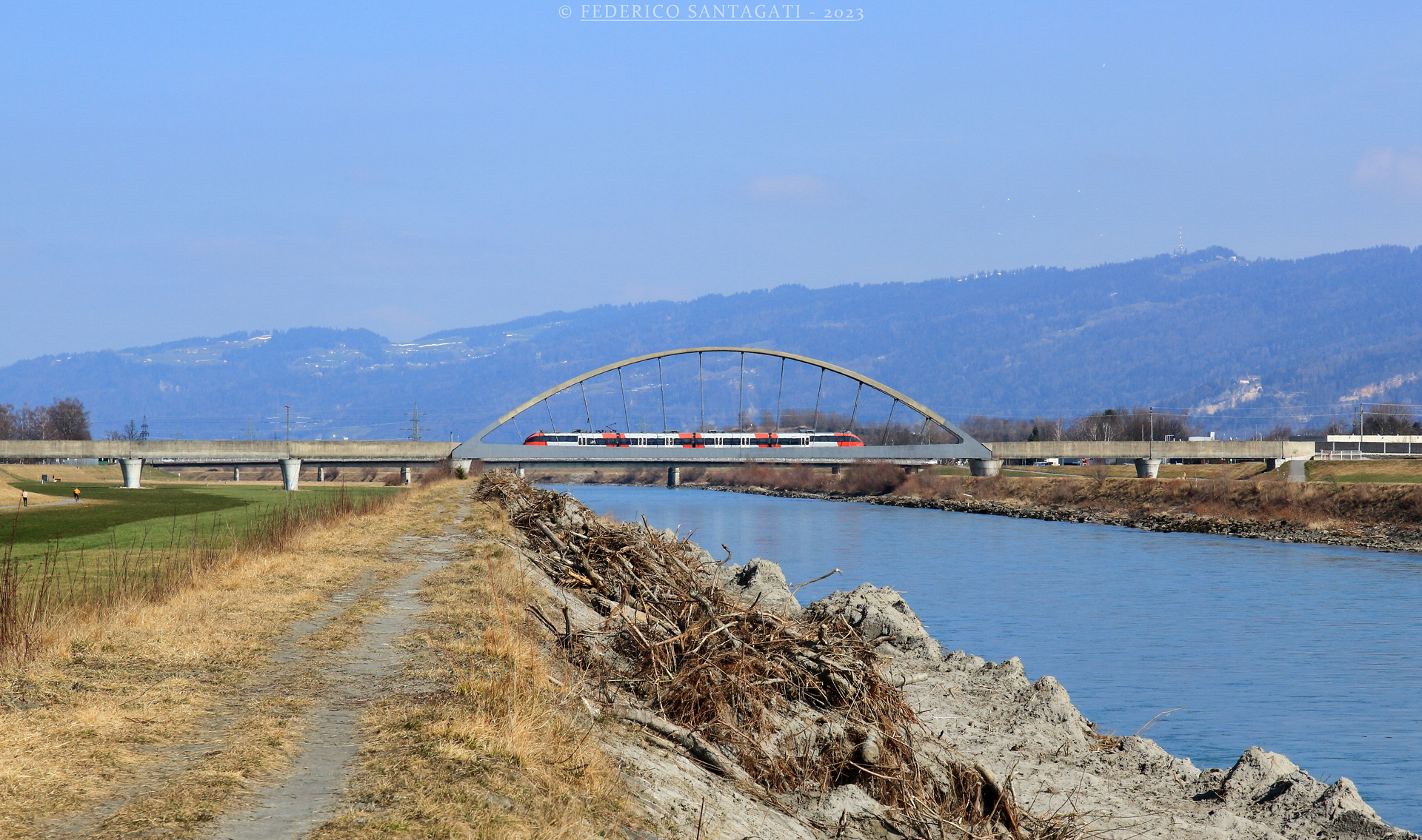 Bombardier Talent four-part EMU – Foto 8