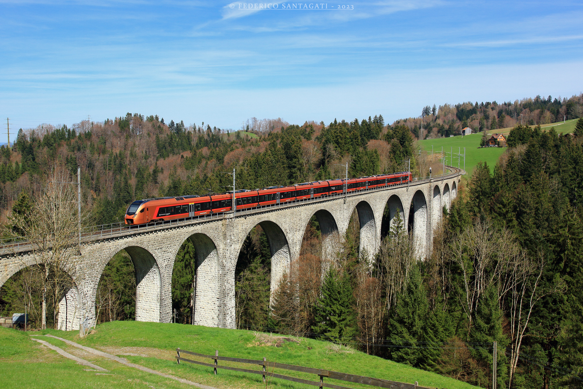 Stadler SOB RABe Traverso – foto 9