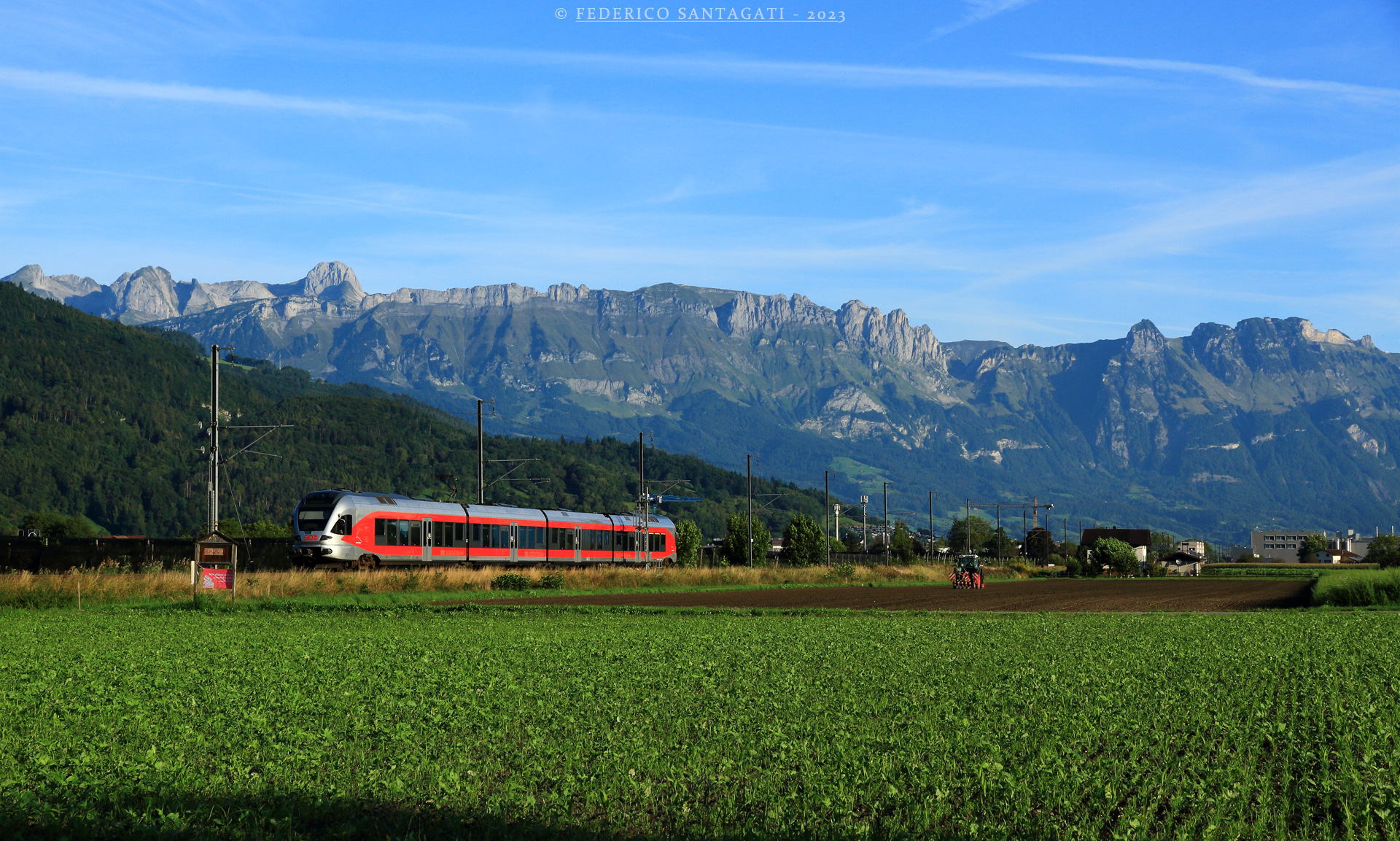 Stadler Flirt 4/10 15kV – photo 16