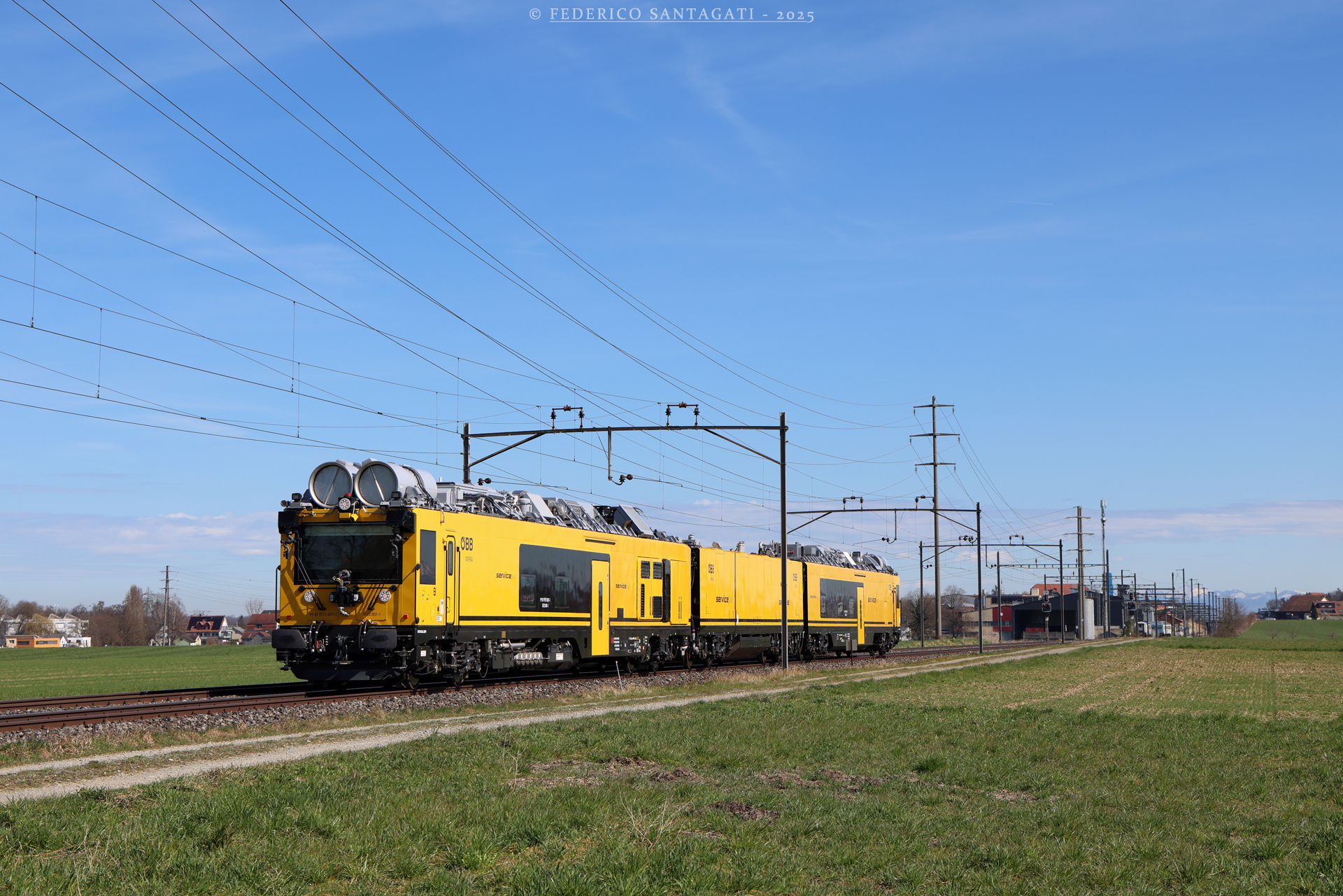 Stadler X122 – photo 2
