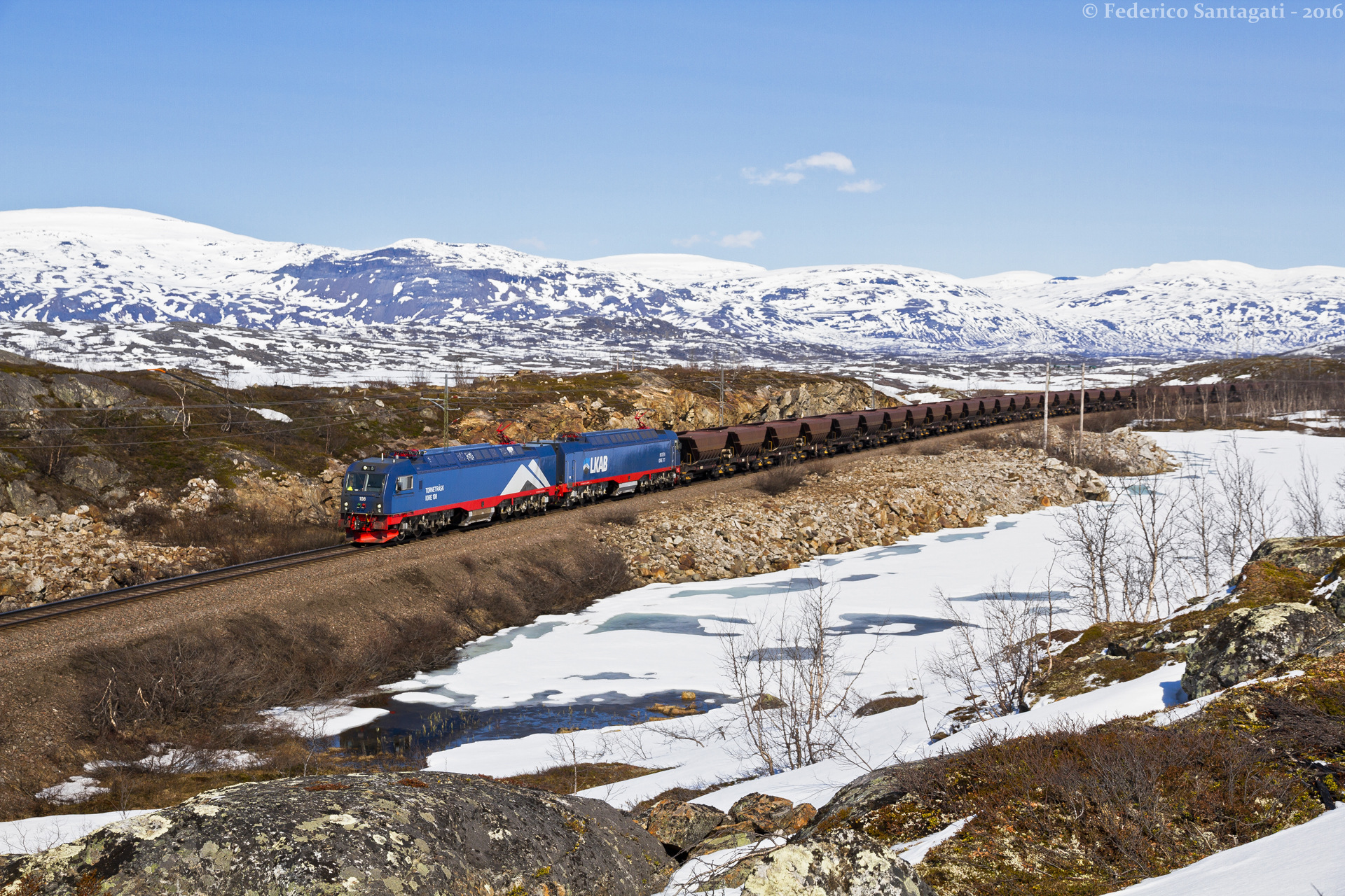 Bombardier IORE H80AC – photo 18