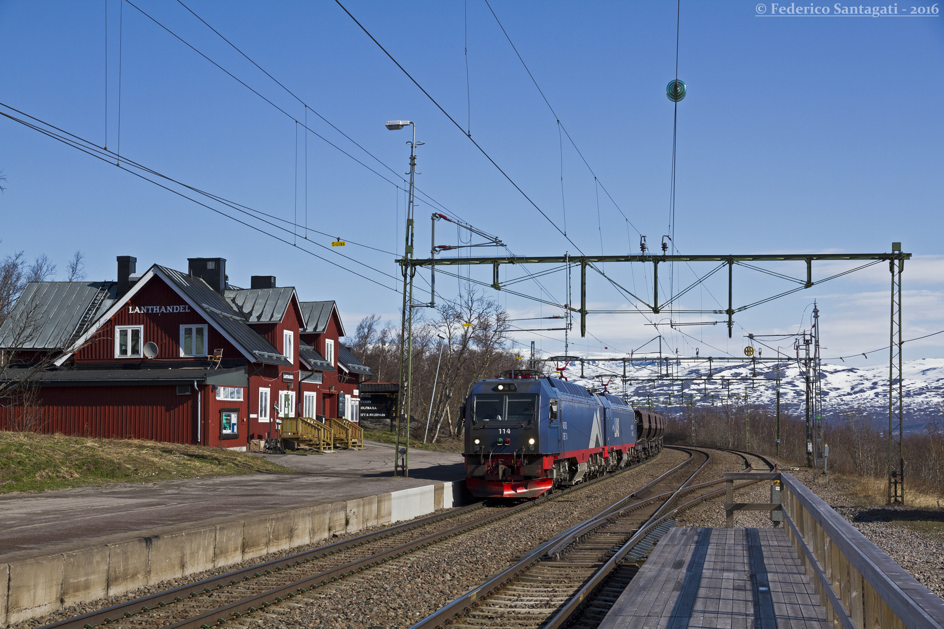 Bombardier IORE H80AC – photo 15