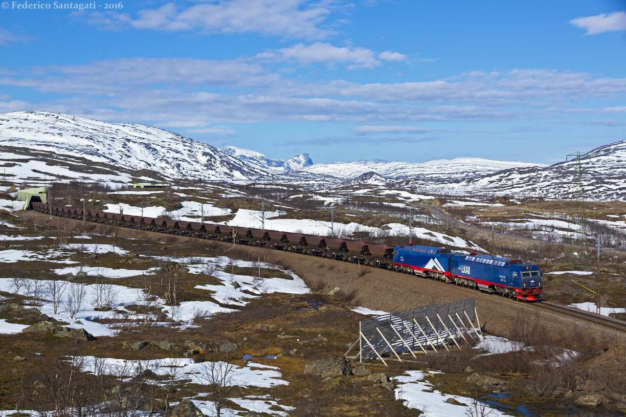 Bombardier IORE H80AC – photo 16