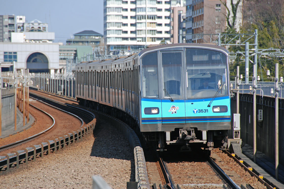 Nippon Sharyo Yokohama Subway 3000 – photo 4