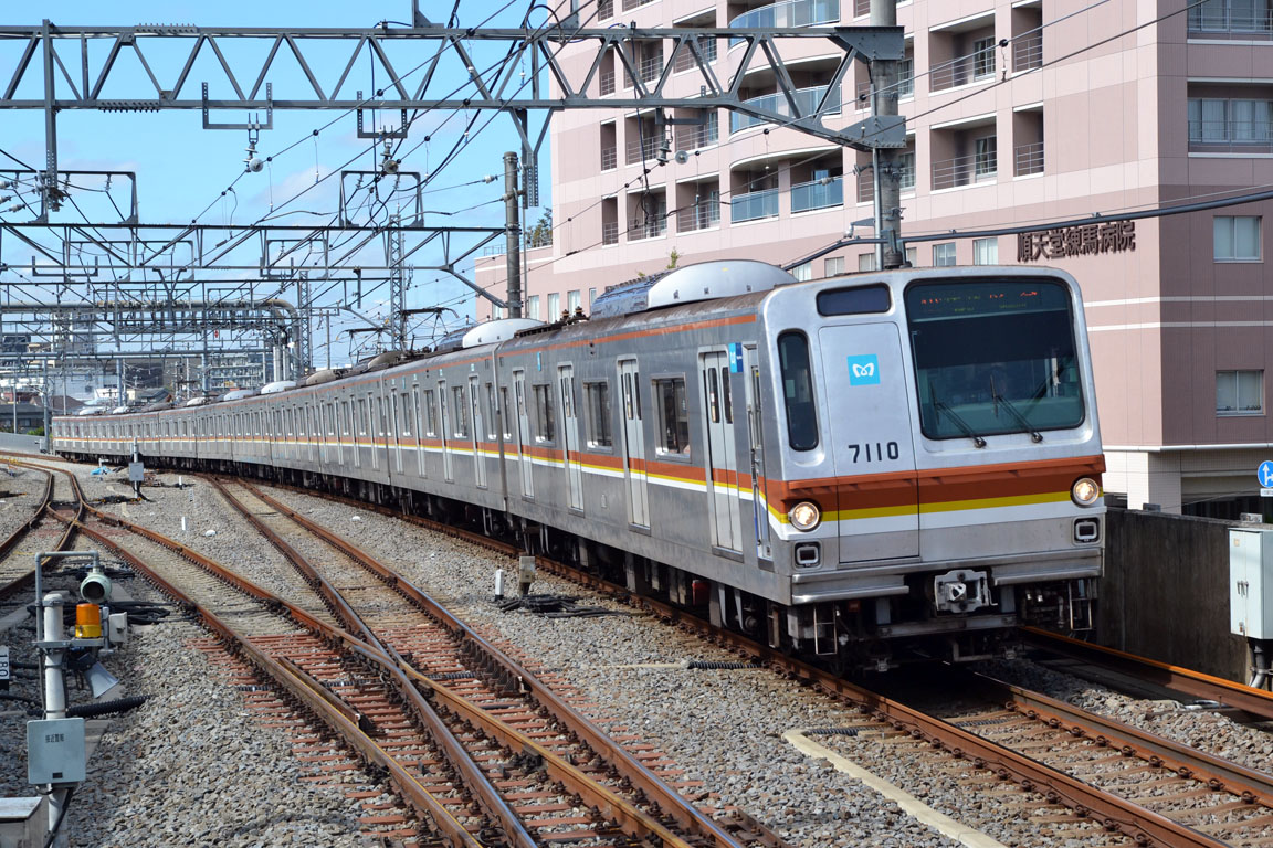 Nippon Sharyo Tokyo Metro 7000 series – photo 2