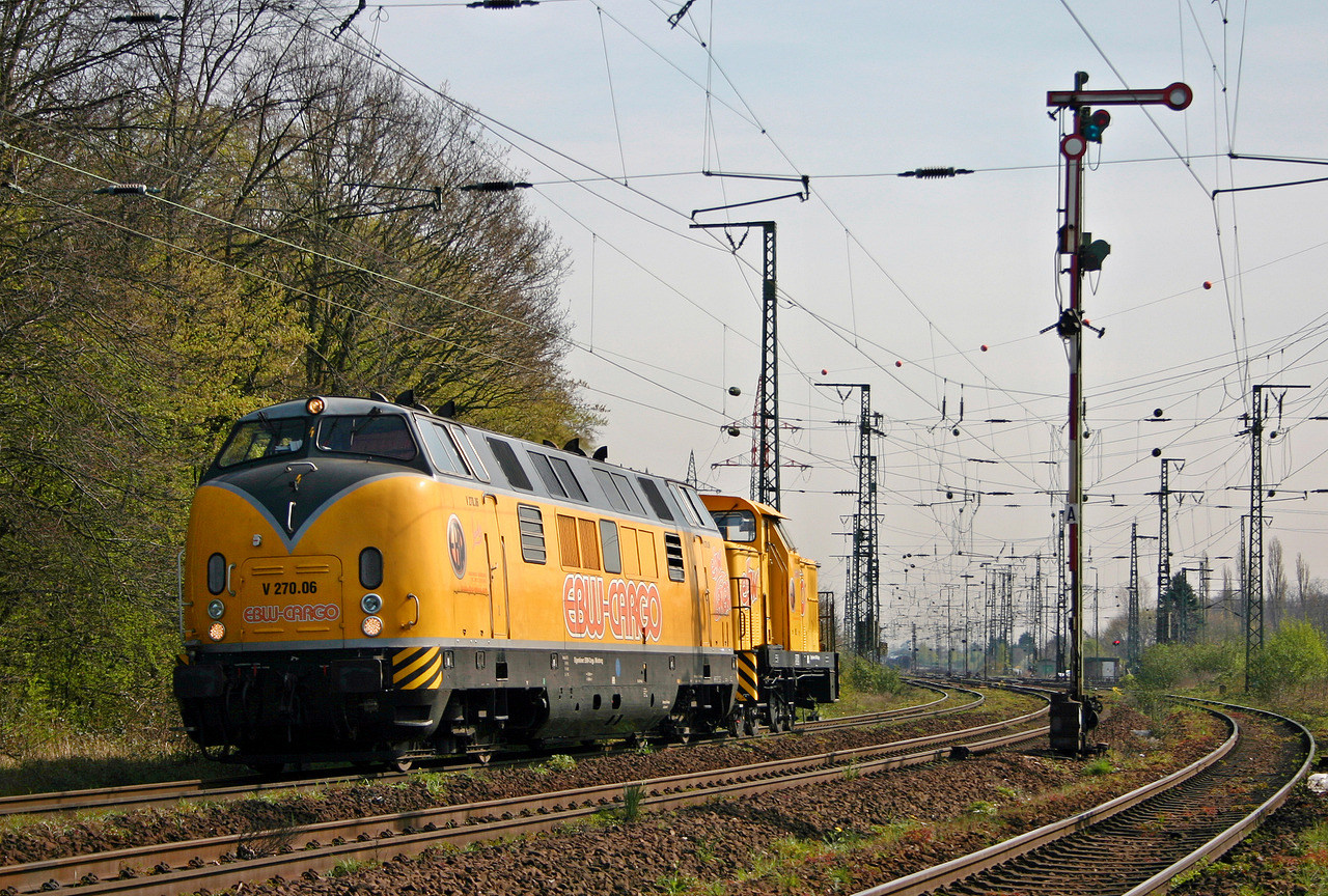 Krauss-Maffei V 200.1 – photo 22