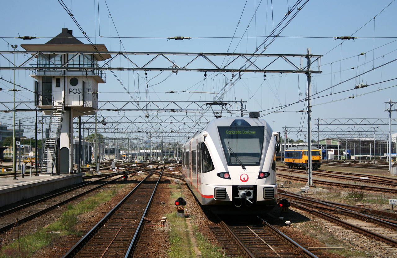 Stadler GTW 2/8 Velios – foto 5
