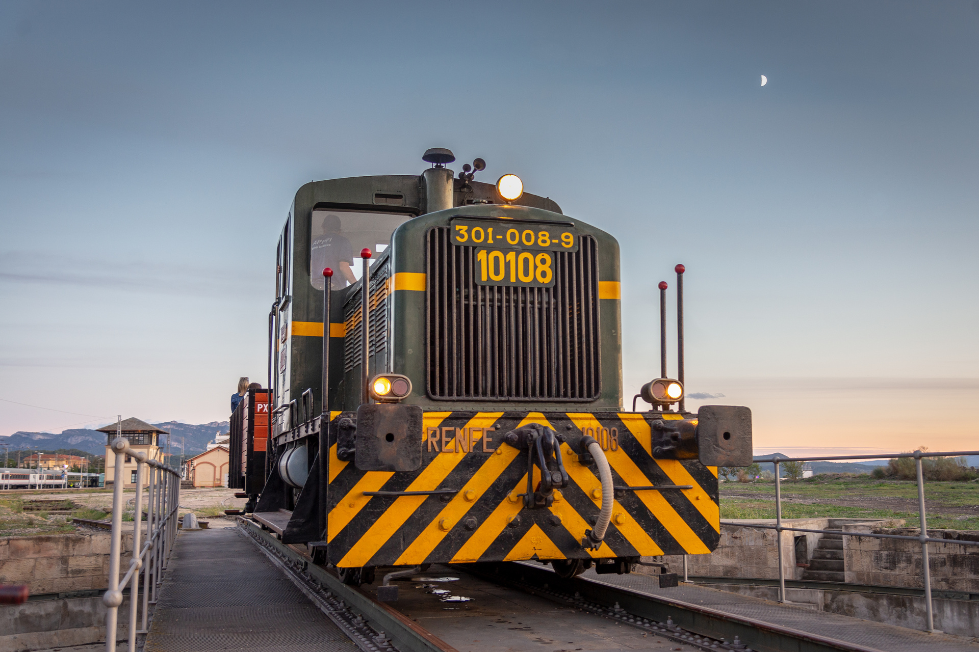 MTM RENFE 301 – photo 3