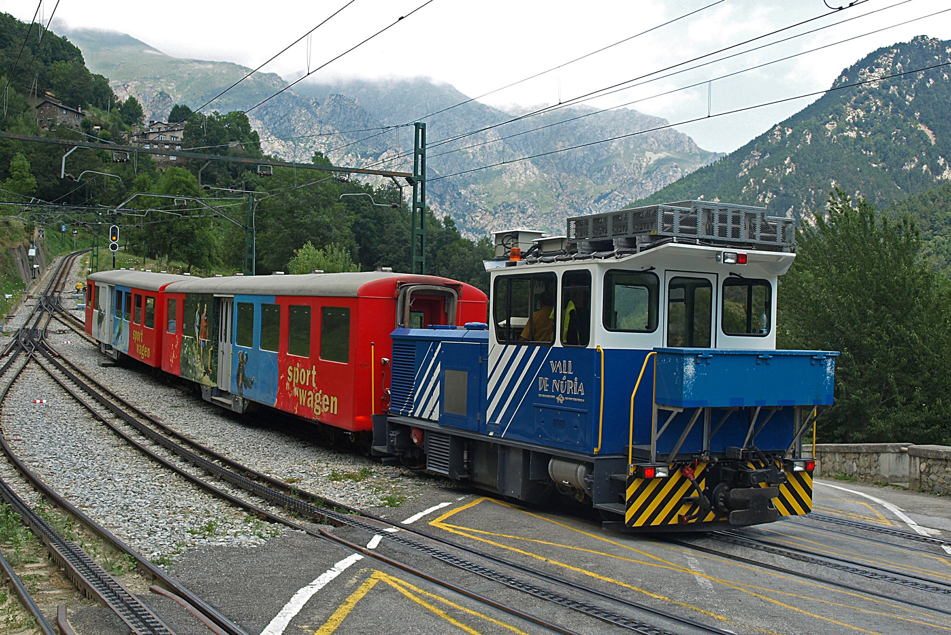 Stadler FGC DM – photo 6