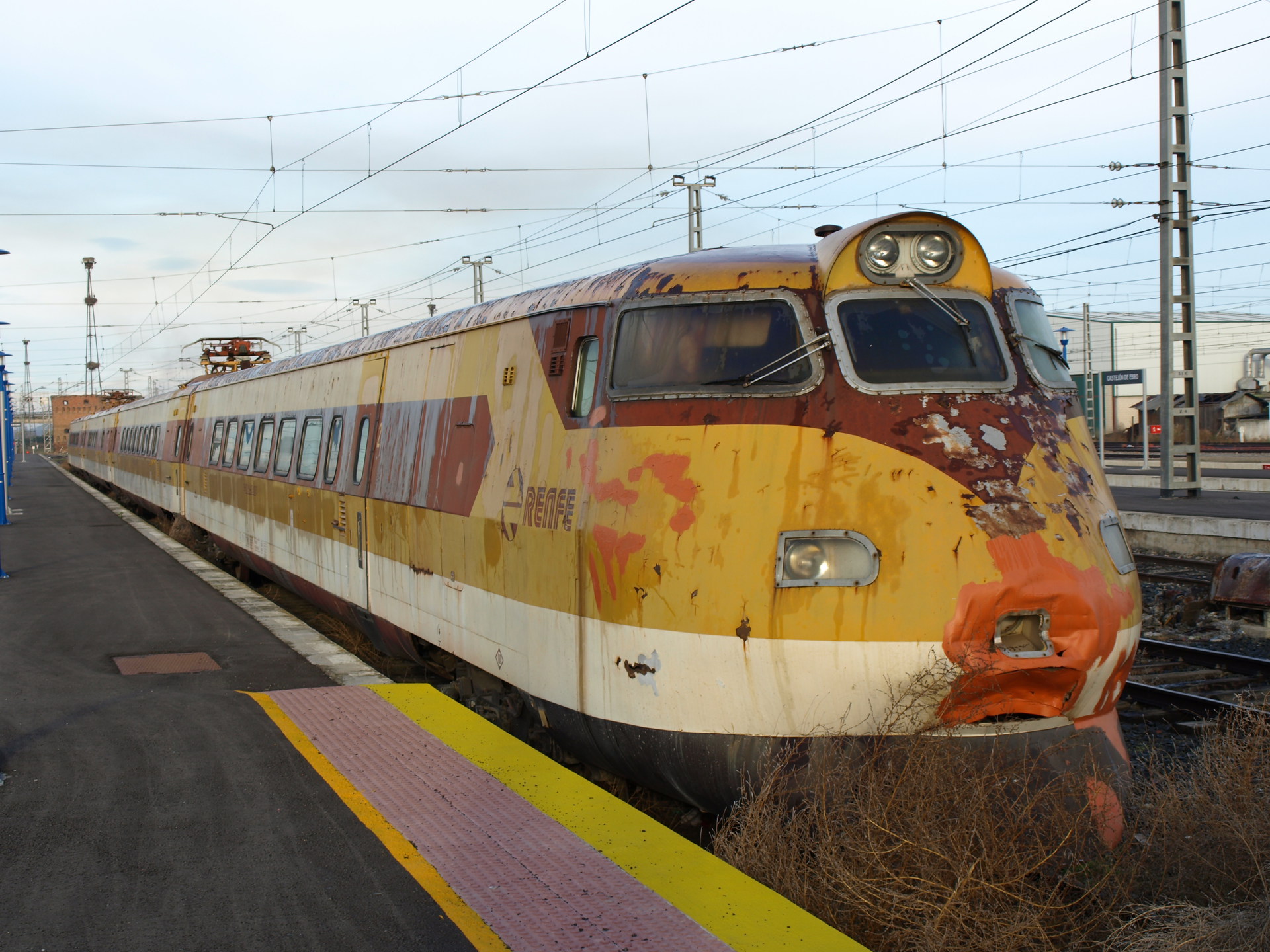 CAF RENFE 443 – photo 4