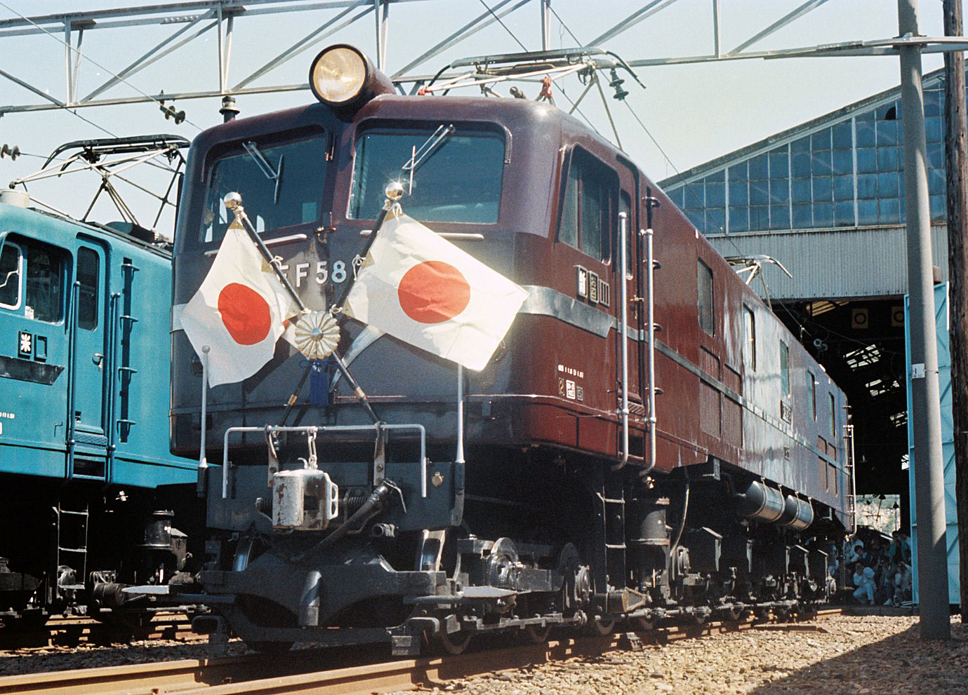 Mitsubishi JNR EF58 – photo 11