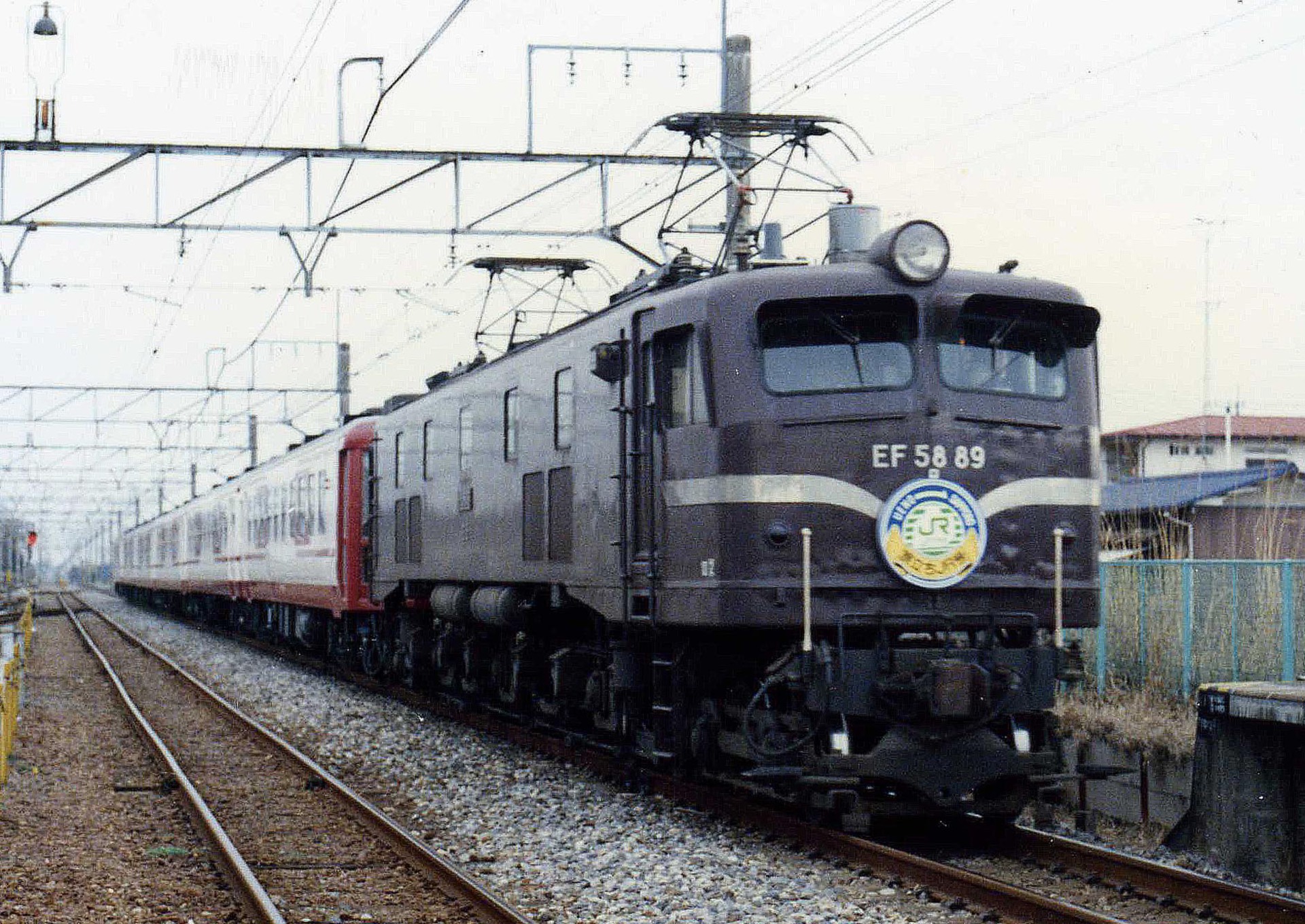 Mitsubishi JNR EF58 – photo 17