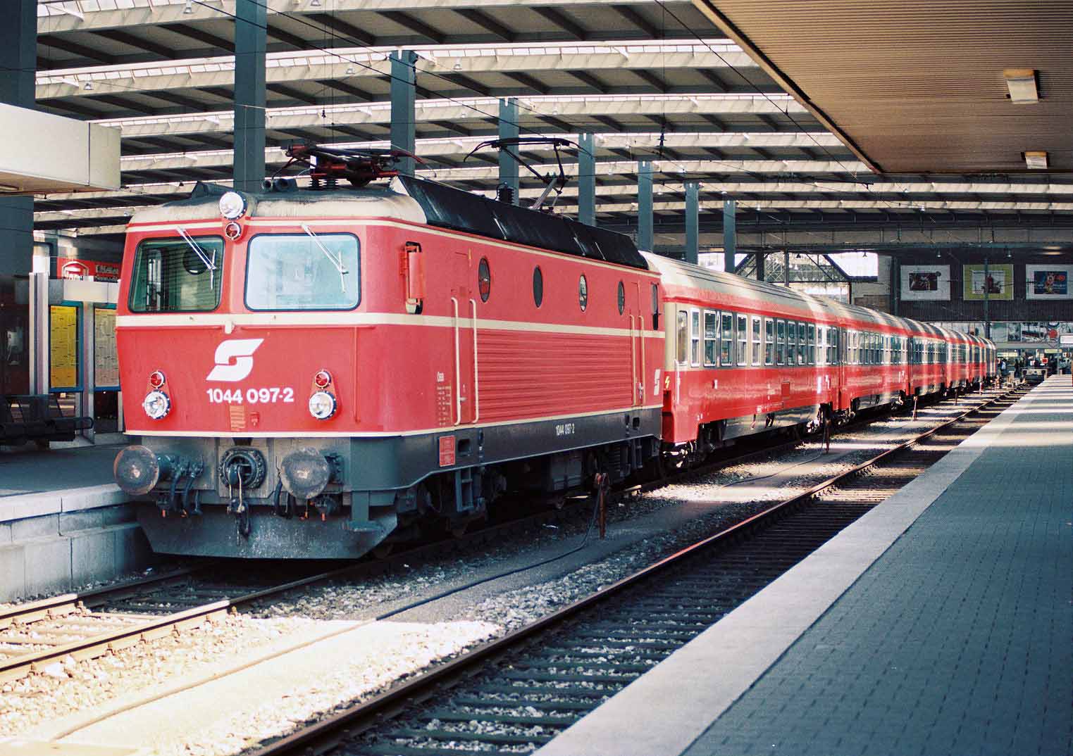 Siemens 1044 – photo 16