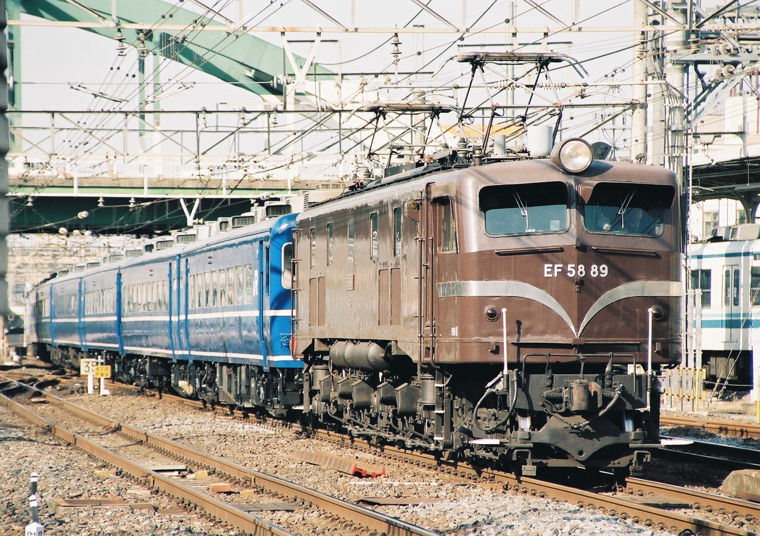 Mitsubishi JNR EF58 – photo 5