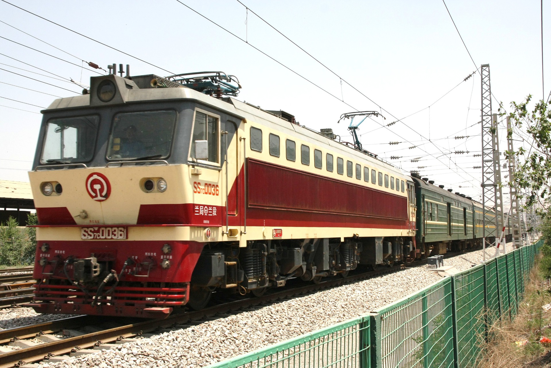 CRRC Datong SS7C – photo 6