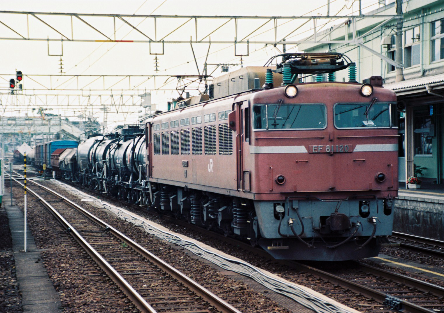 Mitsubishi JNR EF81 – photo 22
