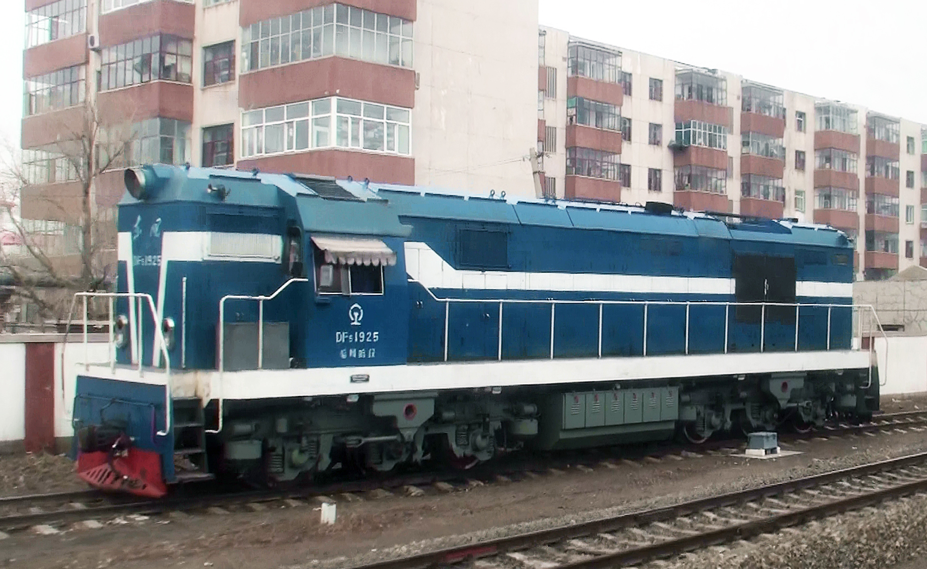 CRRC Qingdao Sifang DF5 – photo 5