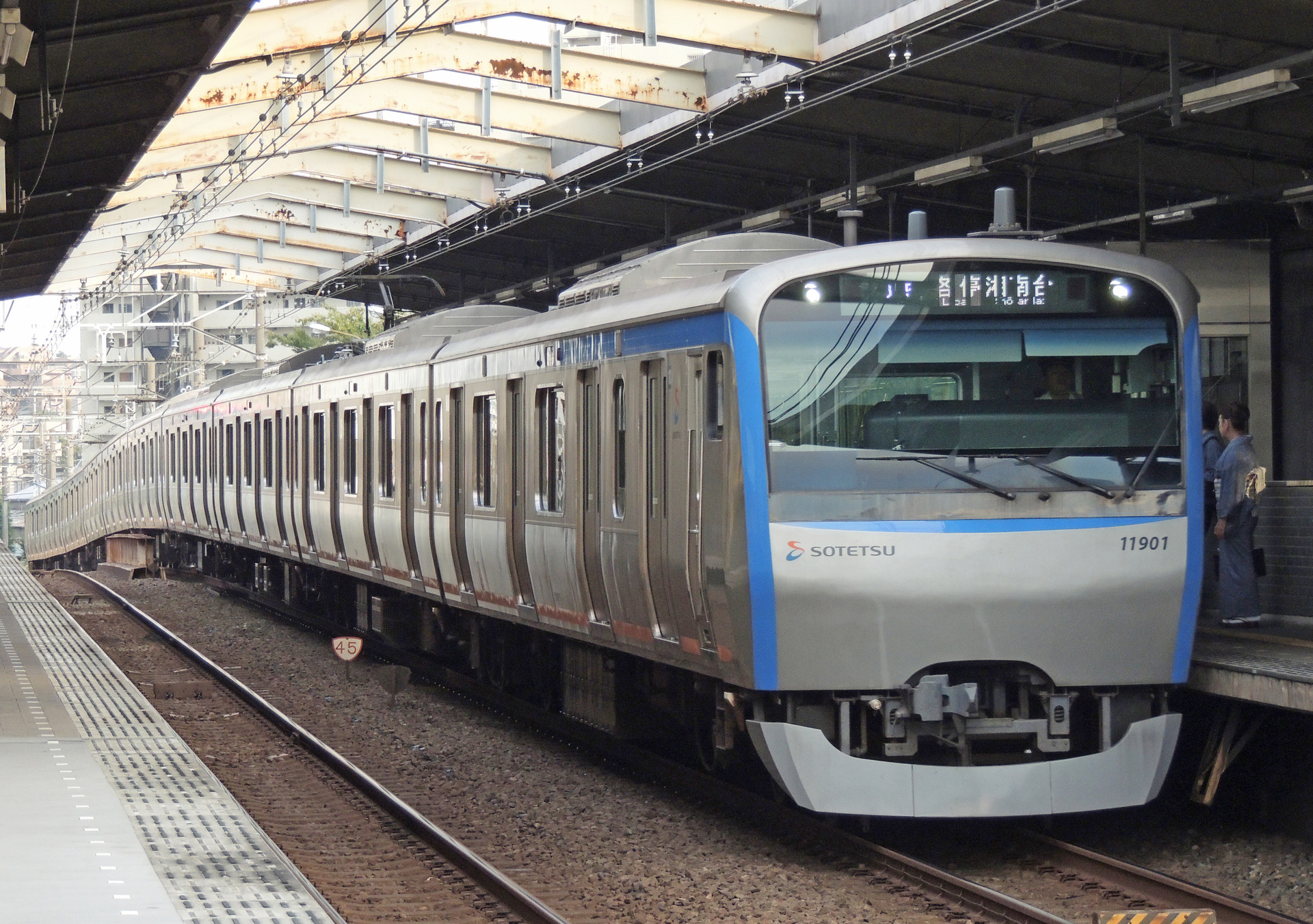 Tokyu Car Sotetsu 11000 – photo 3