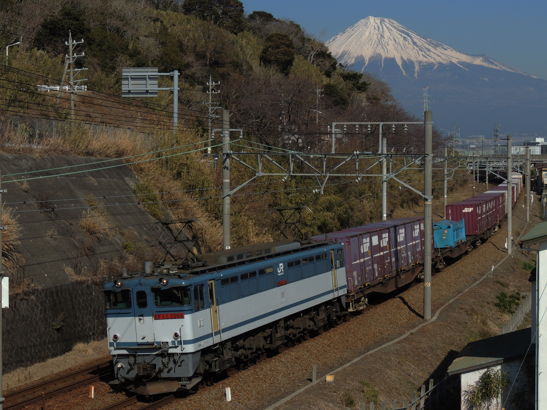 Nippon Sharyo EF65 – photo 20