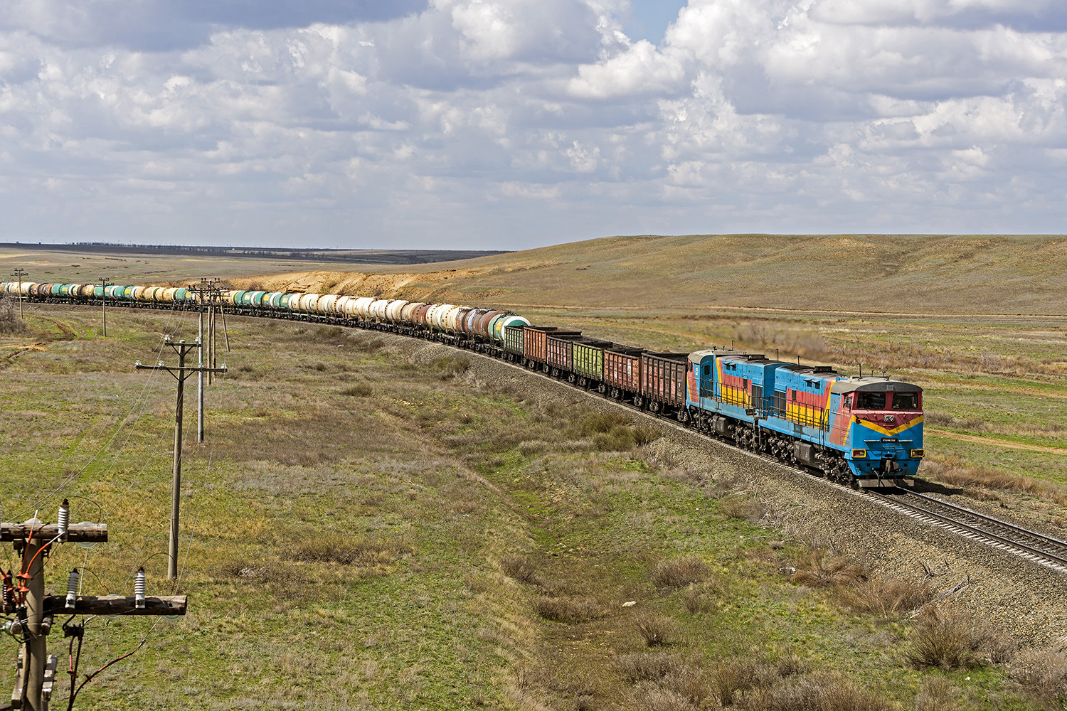 GE 2TE10MK-KN – photo 4