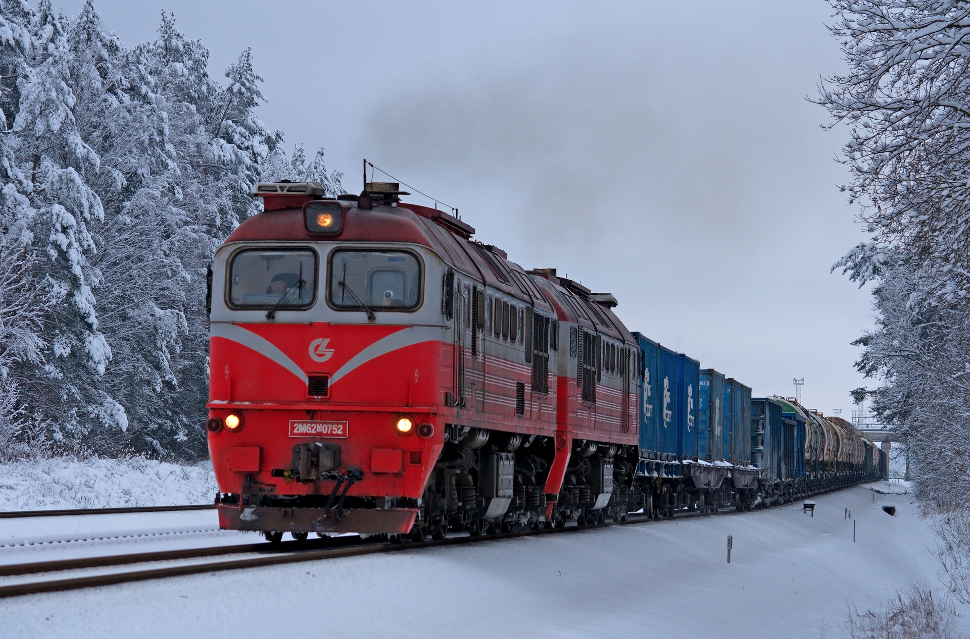 Luhanskteplovoz 2M62M – photo 17