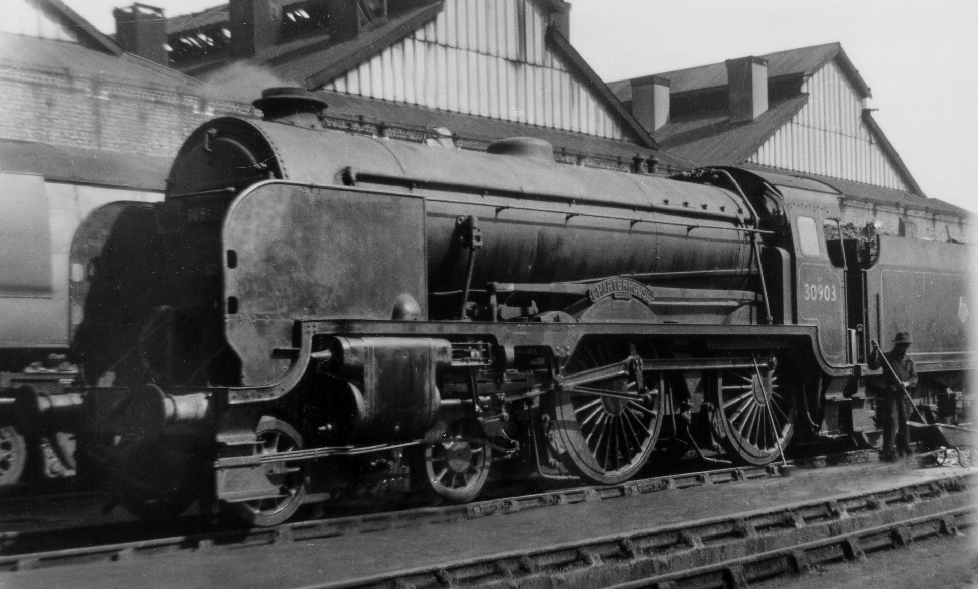 SR V class – photo 3