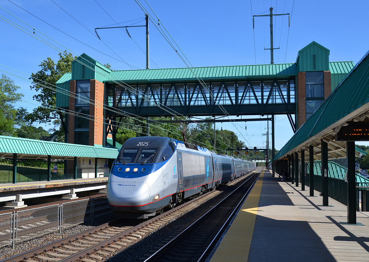Bombardier Acela – photo 4