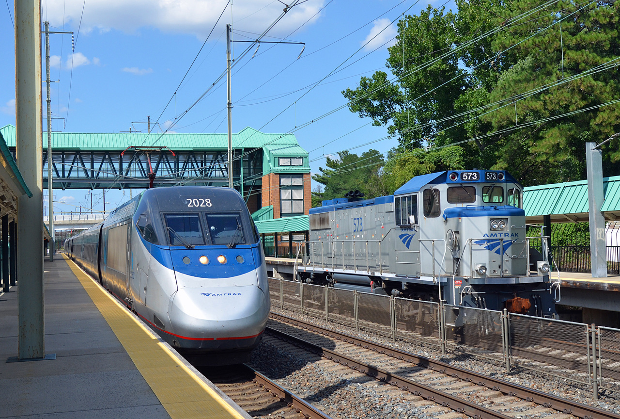 Bombardier Acela – photo 3