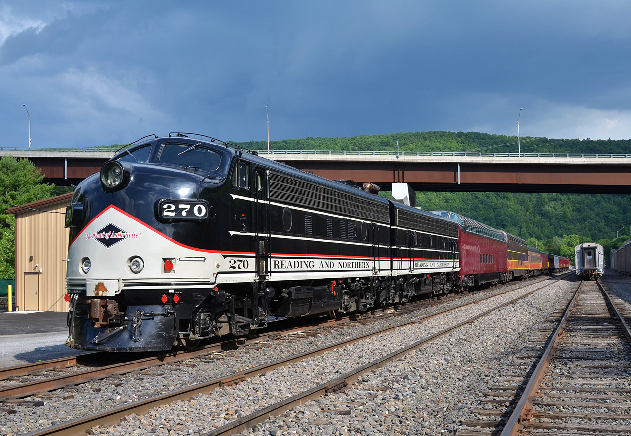 EMD F9A – Foto 3