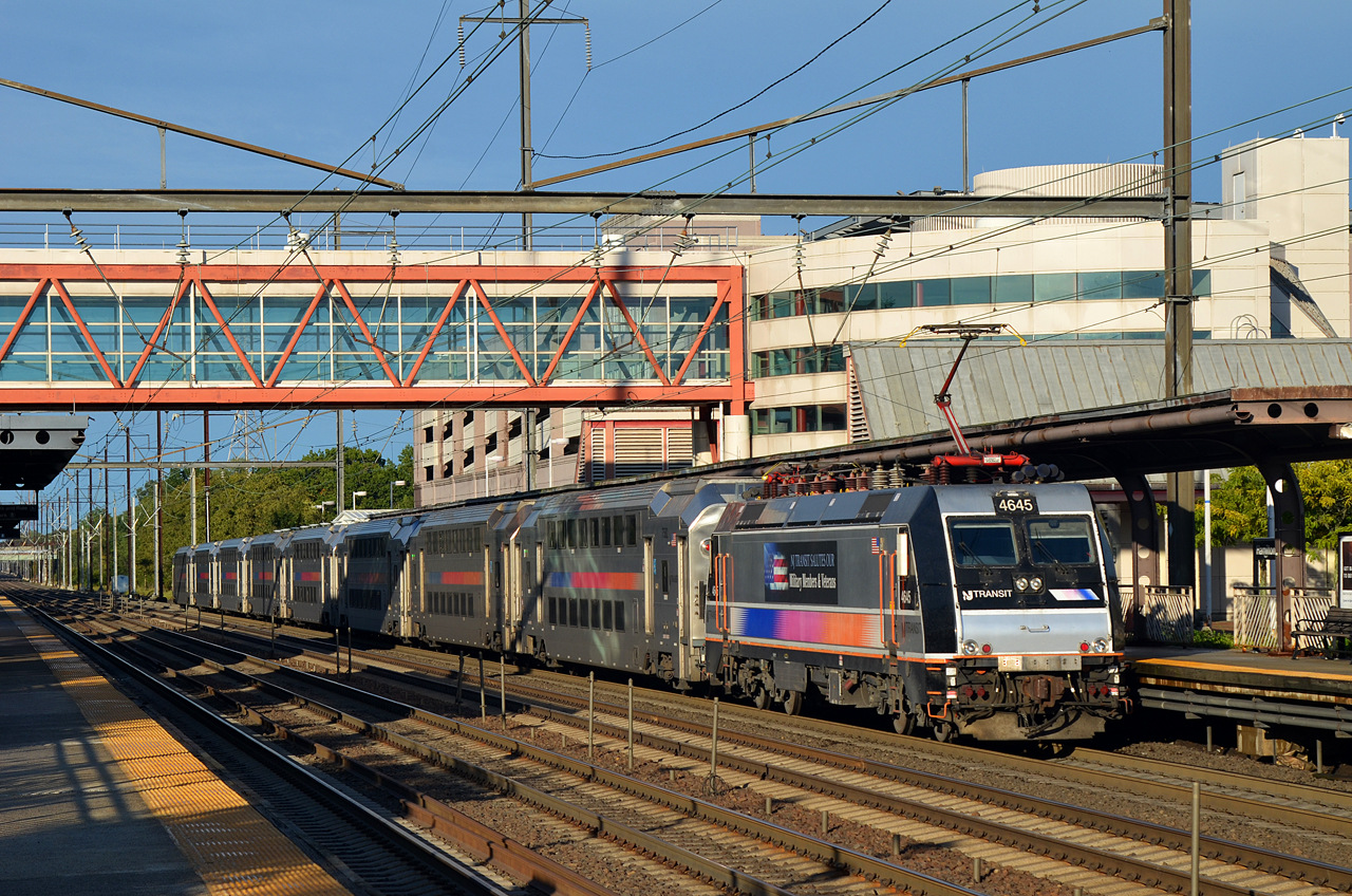 Bombardier ALP-46 – photo 2