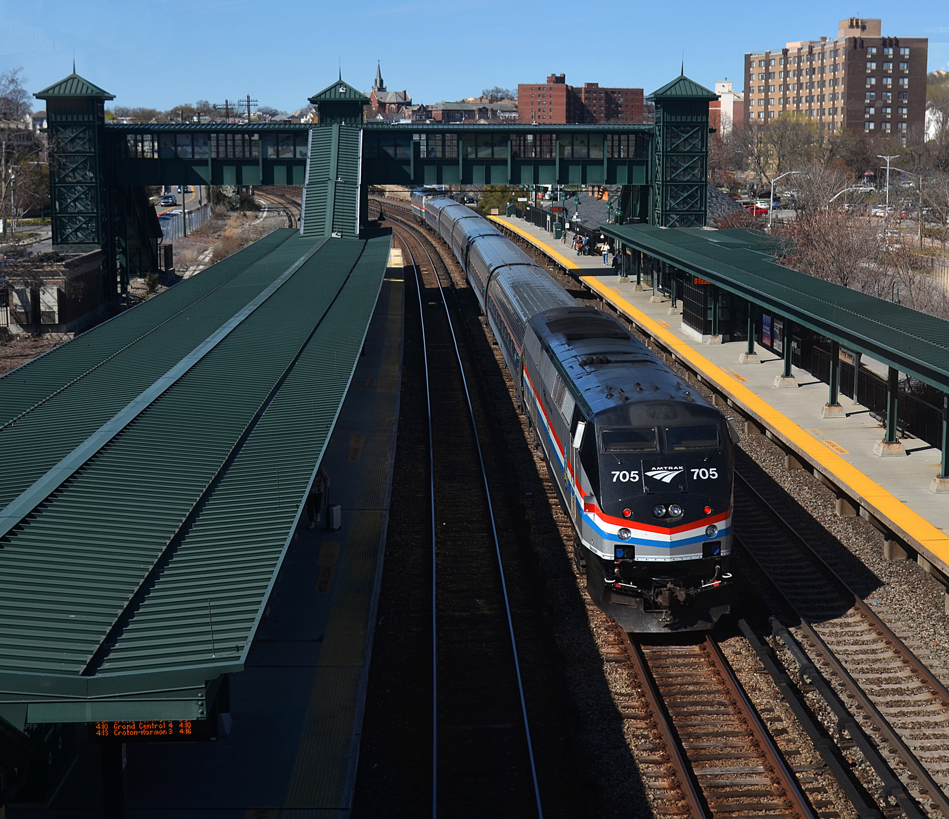GE P32AC-DM – photo 5