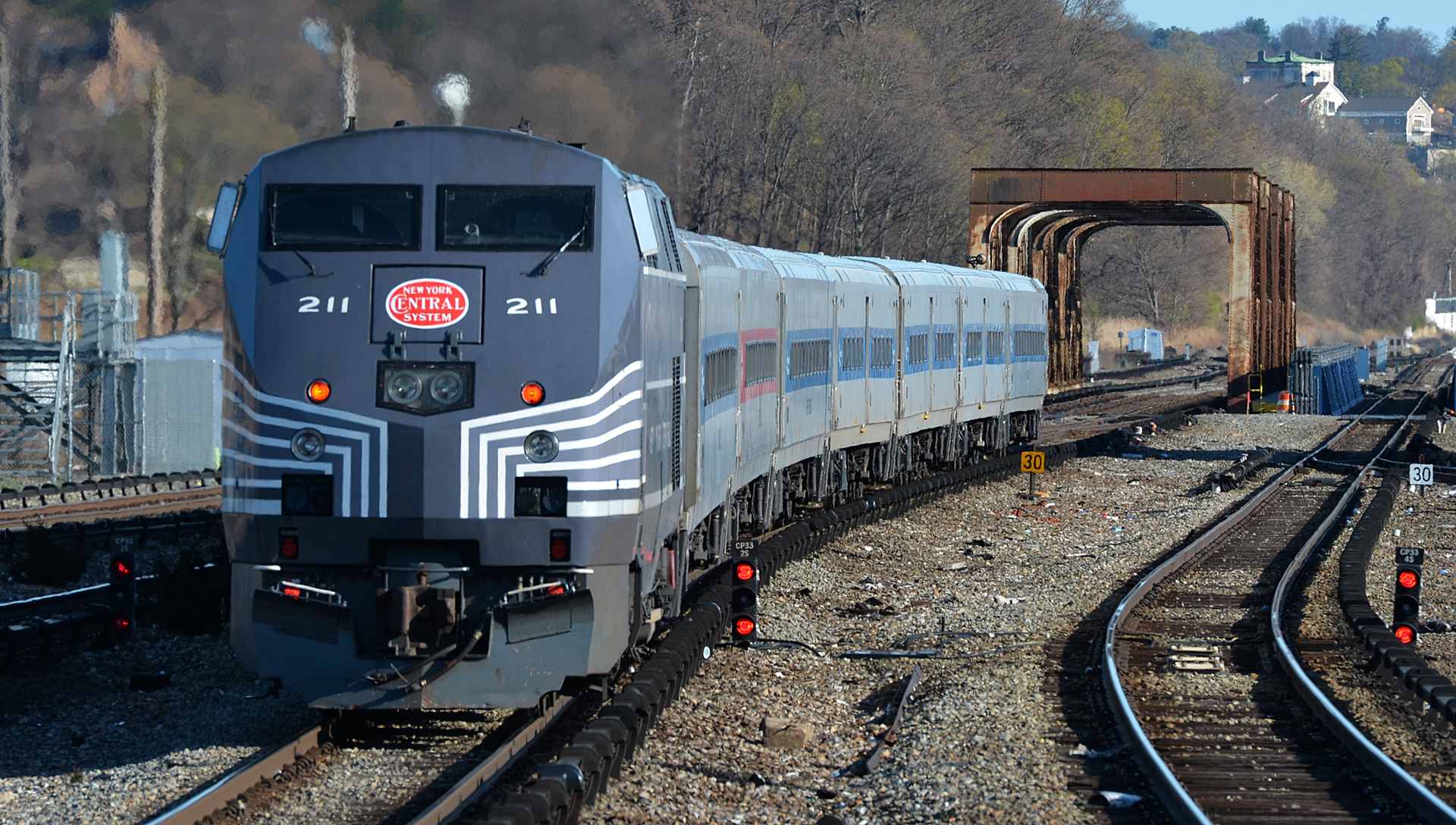 GE P32AC-DM – photo 7