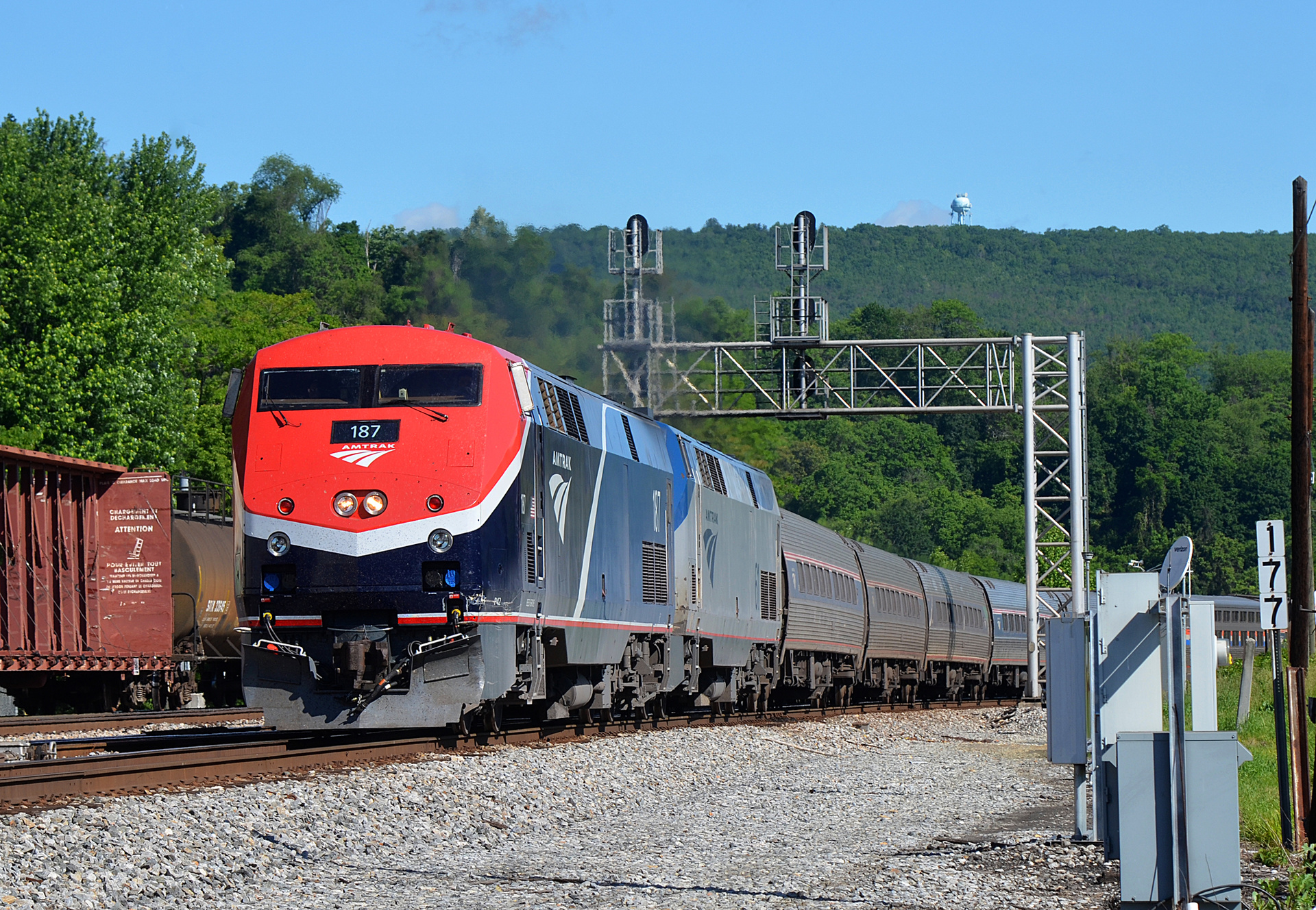 GE P42DC – photo 5