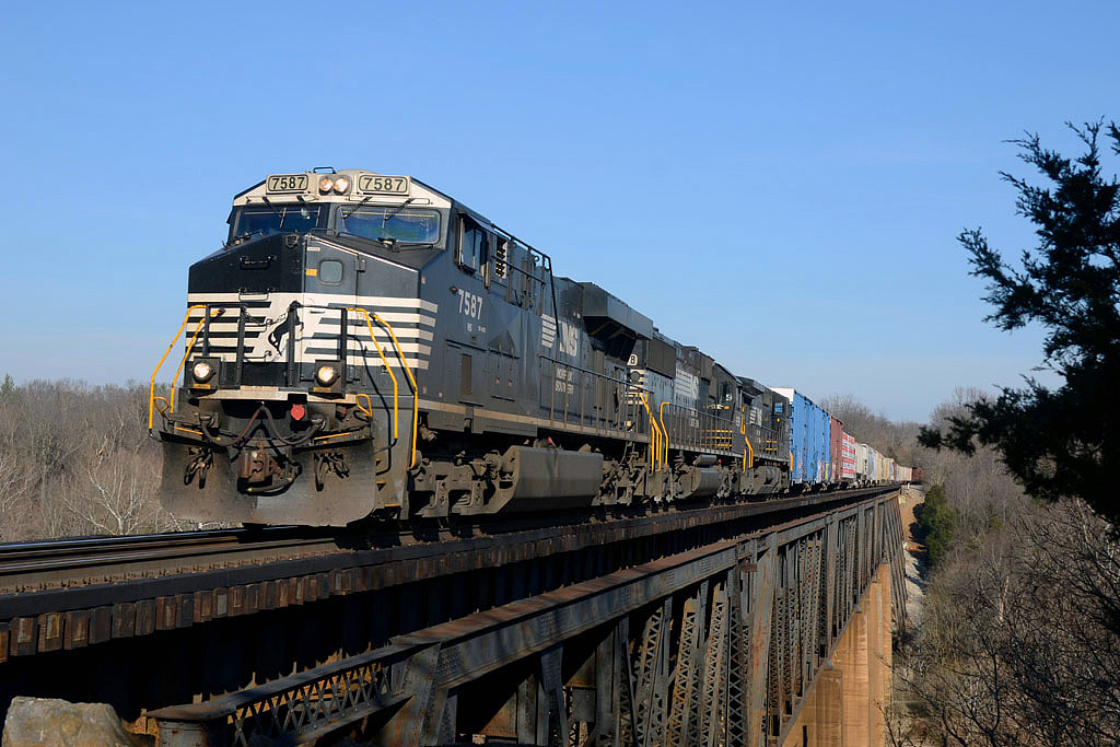 GE ES40DC – photo 20