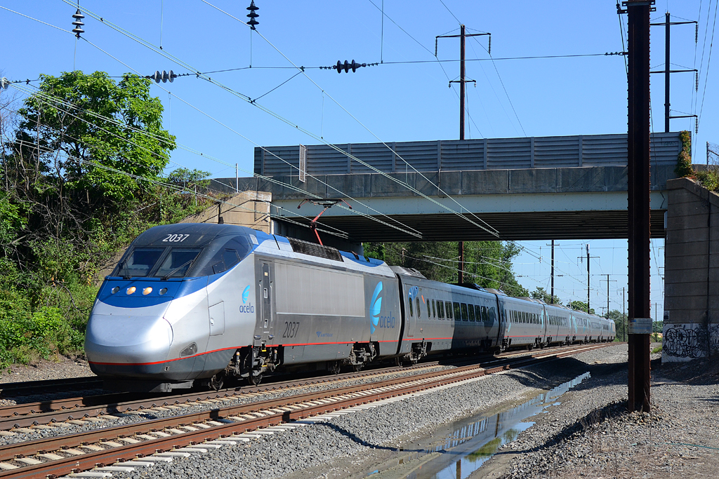 Bombardier Acela – photo 18