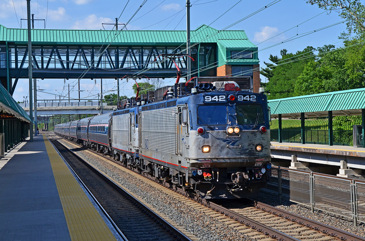 Alstom AEM-7AC – photo 2